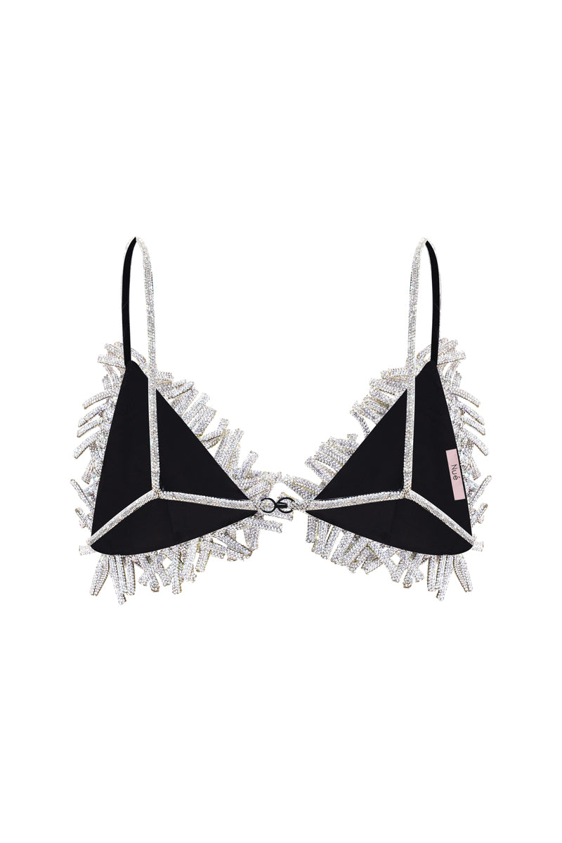 Nué Desirée Triangle Bra showing soft pink fabric and delicate lace details, designed for comfortable, stylish everyday wear.