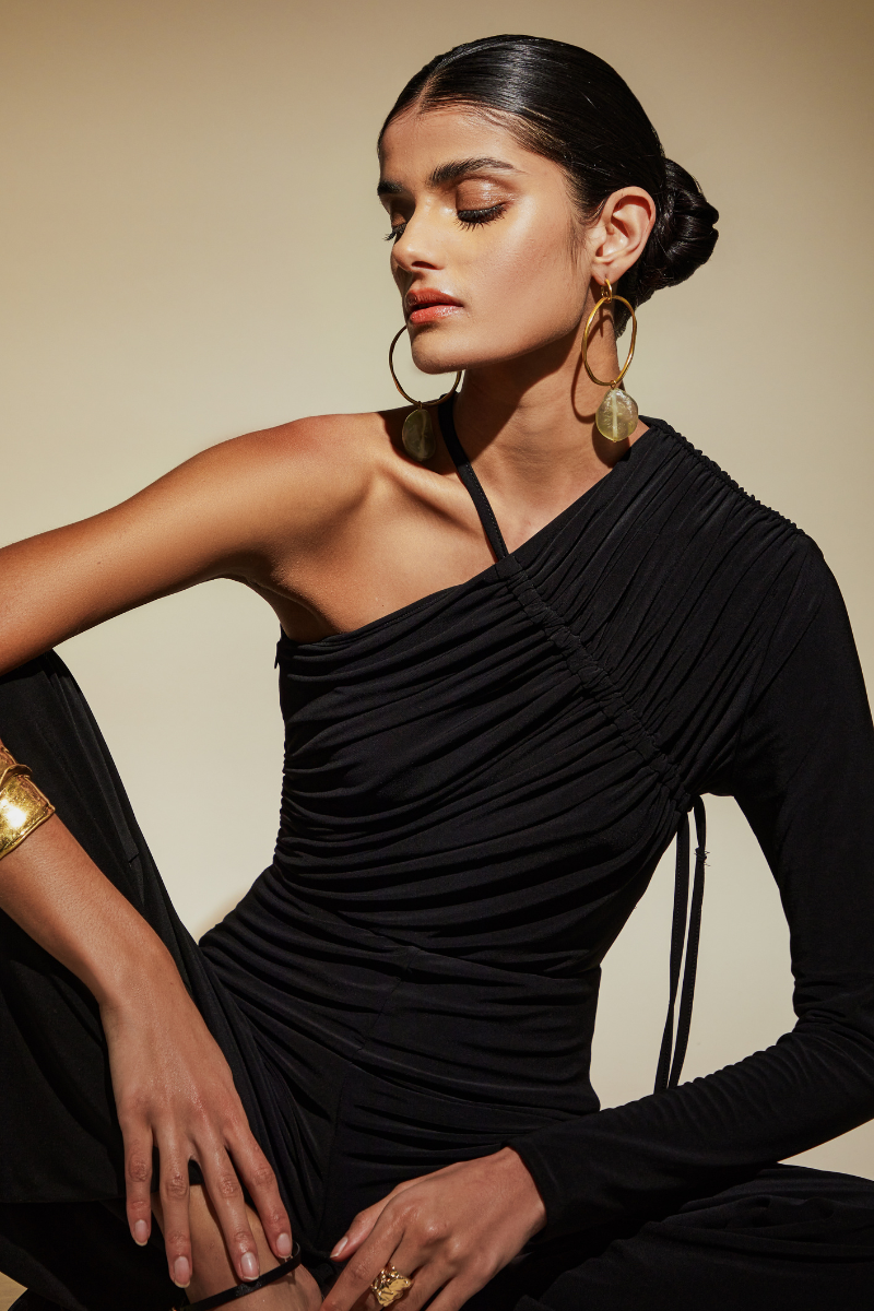 IVY JUMPSUIT IN BLACK - CULT MIA