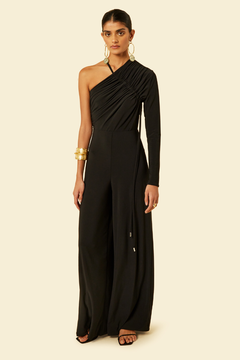 IVY JUMPSUIT IN BLACK - CULT MIA