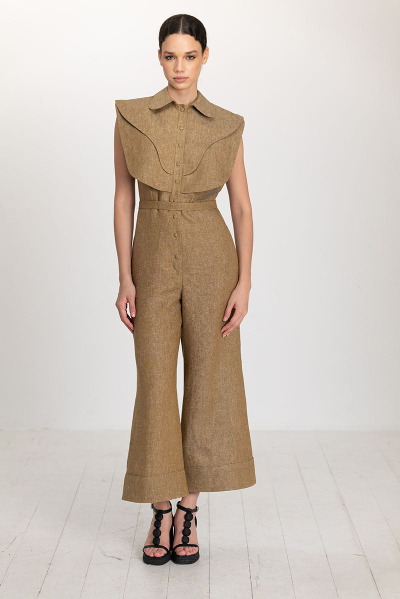 Ana + Maria Isabela jumpsuit in apple cinnamon color, featuring a stylish and comfortable one-piece design with a fitted waist.