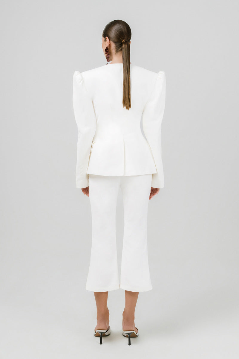 Izakova REA pants in off-white, stylish and comfortable women's pants with a relaxed fit and clean design.