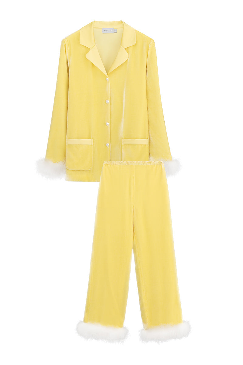 Yellow MANITO DIVA pajama set, featuring a comfortable top and matching pants, perfect for relaxed sleepwear.