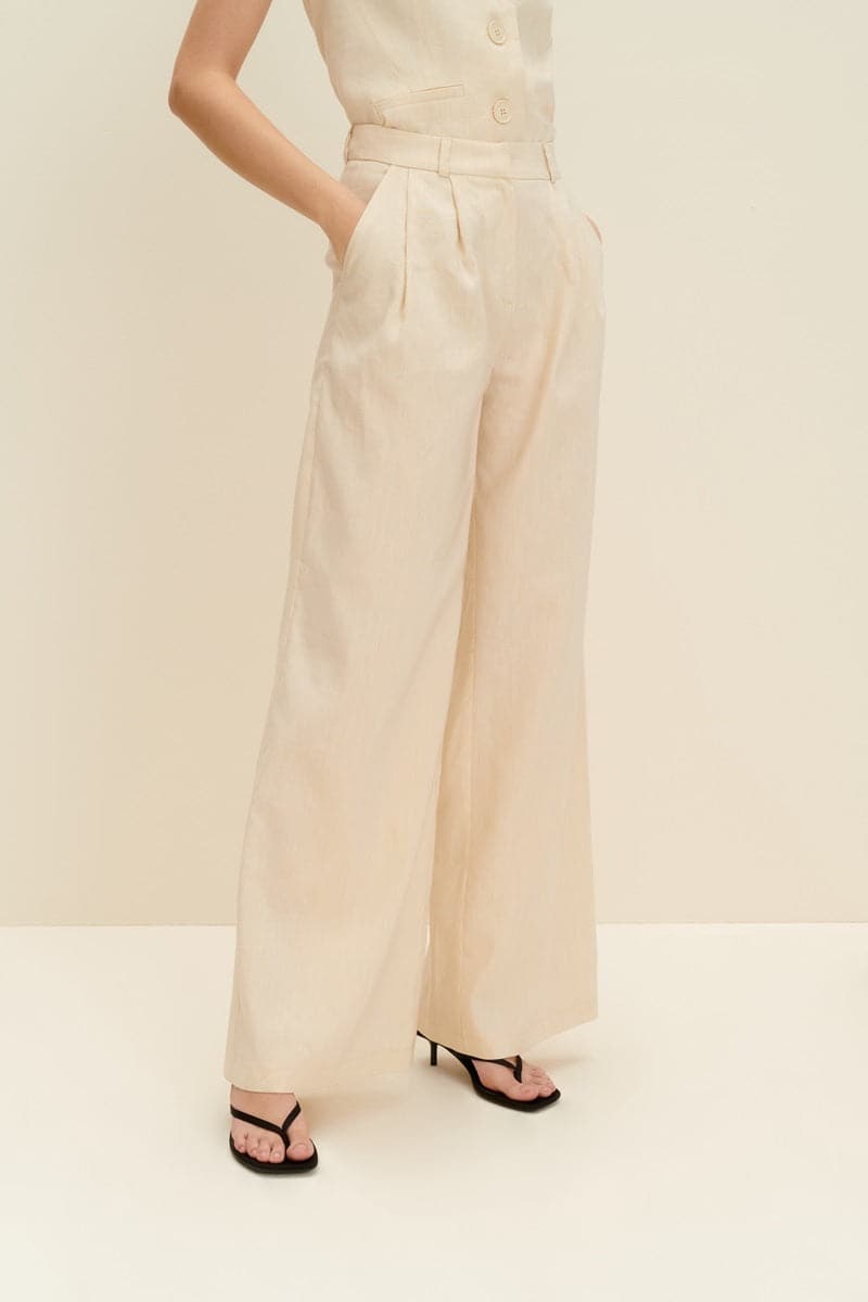 SANDY BEIGE TAILORED WIDE-LEG PANTS - CULT MIA