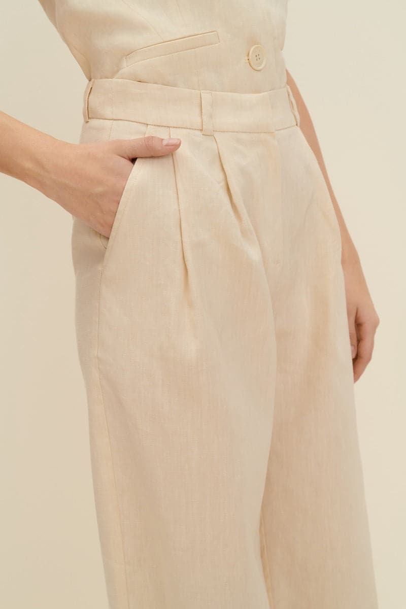 SANDY BEIGE TAILORED WIDE-LEG PANTS - CULT MIA