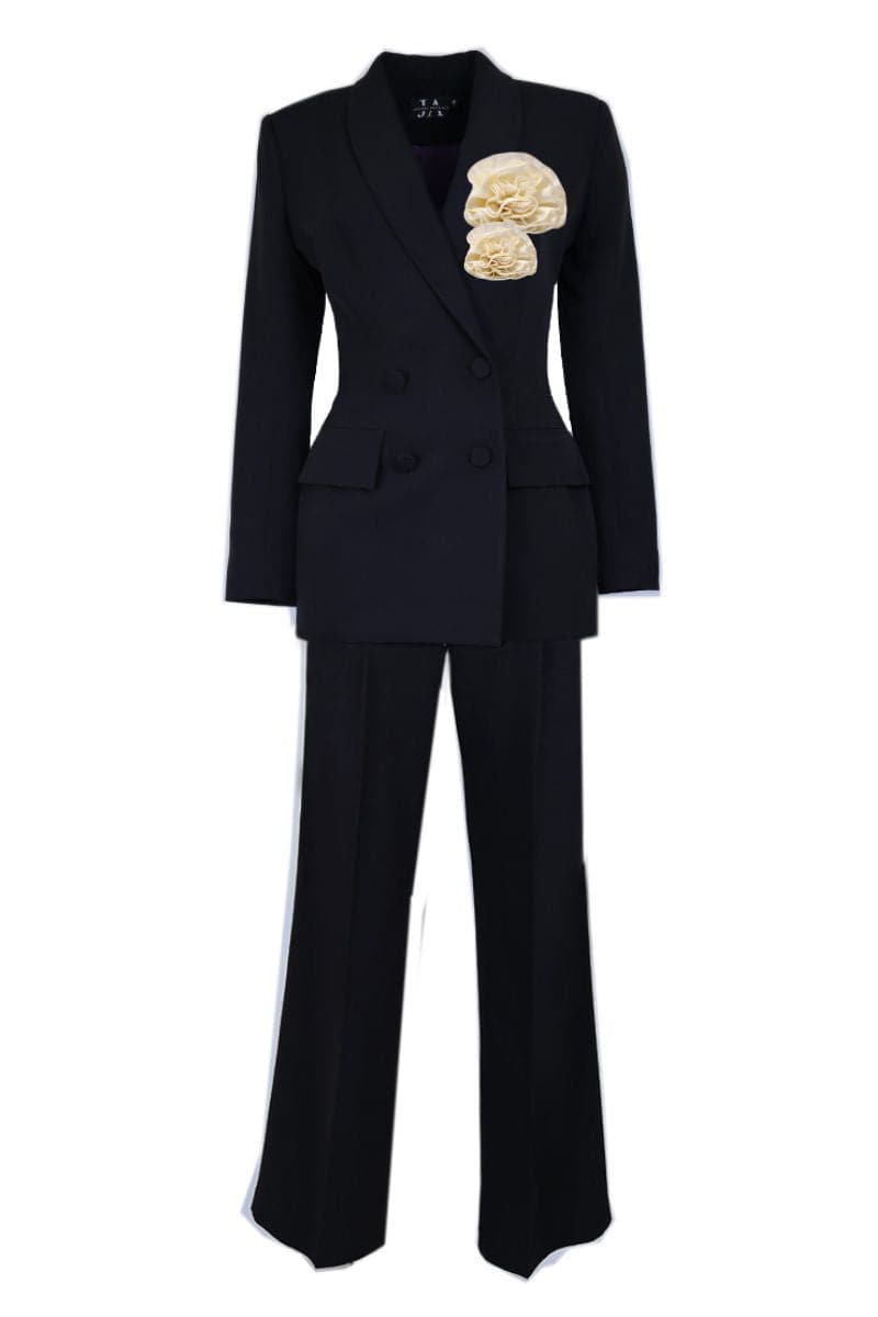 Black hourglass co-ord set by Joanna Andraos featuring a fitted blazer and matching tailored pants.
