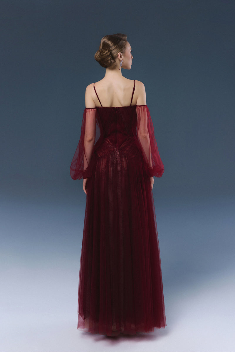 JOSÉPHINE Rosalie burgundy maxi dress with flowing fabric and elegant design, perfect for formal or casual occasions.