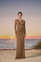 Brown NOMIE gown by 21Six featuring a gold-plated Solistra brooch, elegant fabric and stylish design.