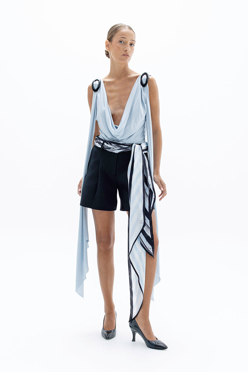 SCARF BELTED SHORTS IN BLACK - CULT MIA