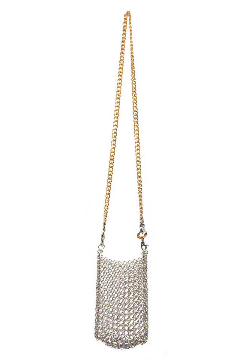 Silvia Gnecchi PORTACEL chain shoulder bag with sleek design and gold-tone chain strap, stylish accessory for everyday use.