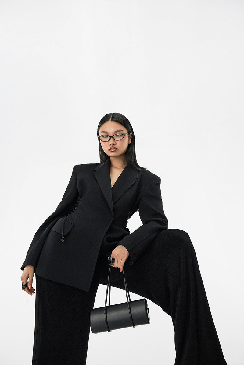 KALLISTE BLAZER IN BLACK - CULT MIA