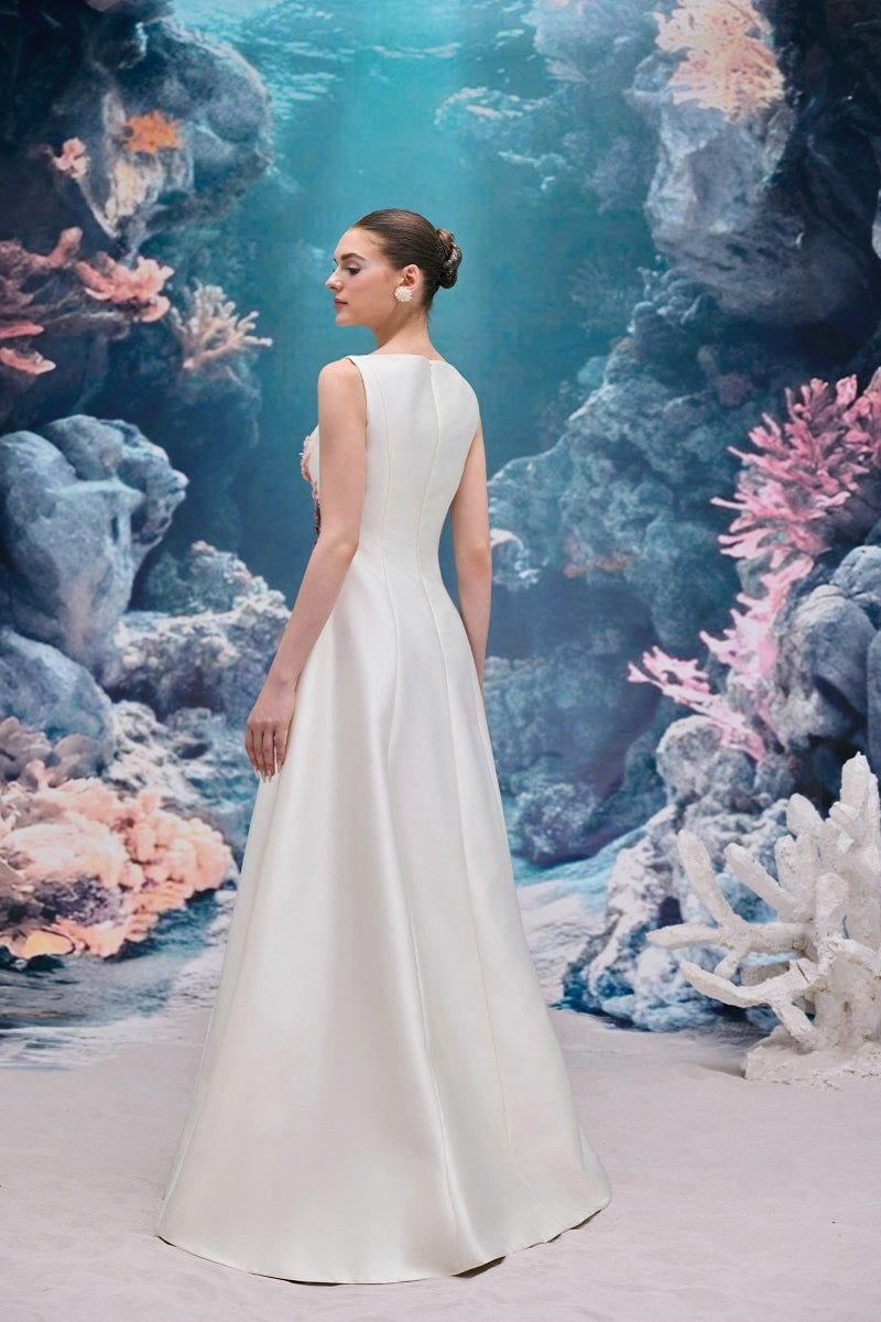 EVELINA ROYAL TAFFETA DRESS IN WHITE