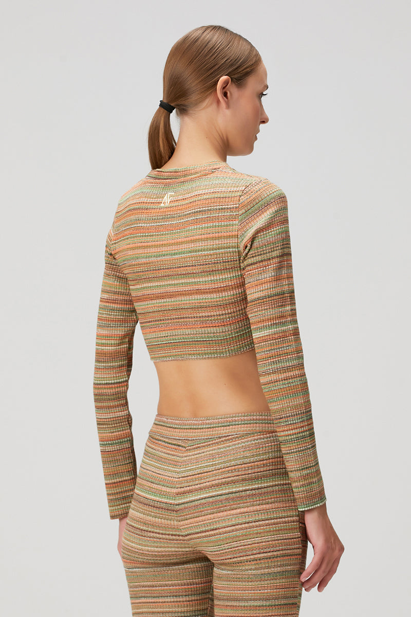 Striped knit crop top from Bassigue featuring a fitted design and ribbed details, perfect for casual or trendy outfits.