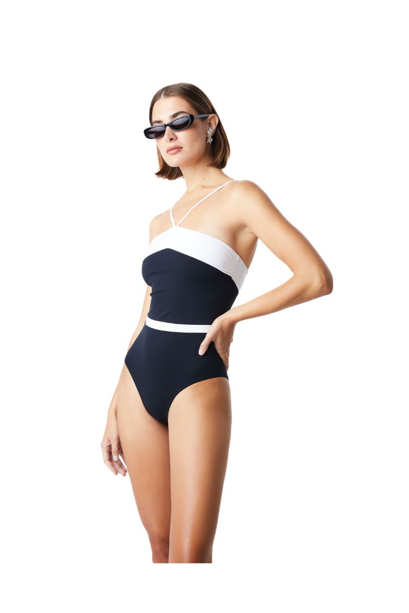 LAGOON SWIMSUIT IN BLACK - CULT MIA