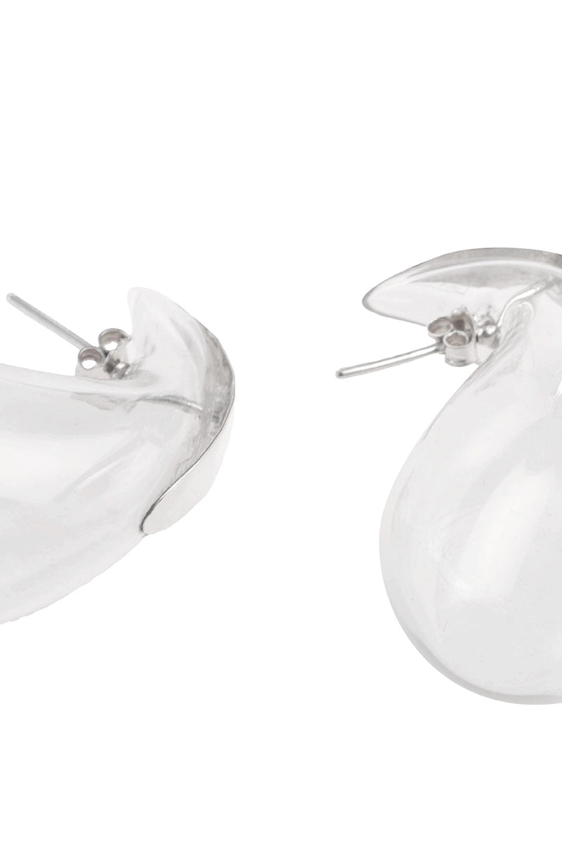 Large drop glass earrings by MAZ Manuela Álvarez featuring clear, elegant glass pendants on silver hooks.