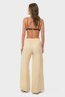 niLuu lounge pants in creme, soft and comfortable casual pants with an elastic waistband, perfect for relaxed wear.