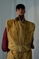 Lorena Saravia brown Alex pants with tailored fit and stylish design, displayed on a model.