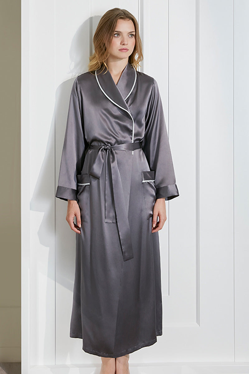 ROBE LONGUE EN SOIE POUR FEMME NOBLE EN GRIS
