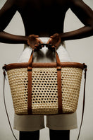 ISIDORA MALVA La Union tote bag in tan with top handle and spacious design, featuring a sleek, stylish look.