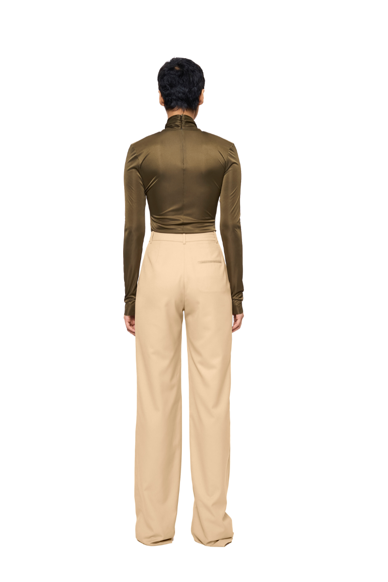 URA Laura bodysuit in olive, front view showing fitted long-sleeve top with scoop neckline and seamless design.
