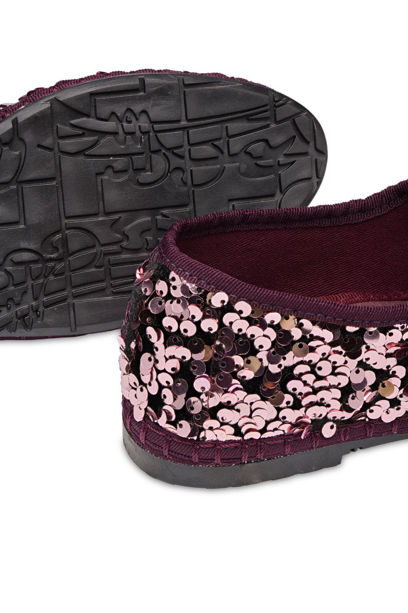 Flabelus Little Prince Malva flats showcasing soft purple fabric and elegant slip-on design for comfortable everyday wear.