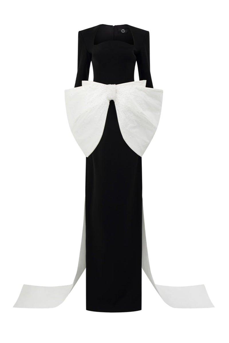 فستان لورلي من الكريب والتفتا باللون الأبيض