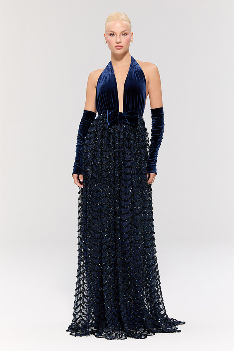 Nur Karaata Crowlight gown featuring elegant fabric and intricate design, perfect for formal occasions and evening wear.