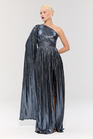 Elegant Nur Karaata Baglioni Sapphire Gown featuring flowing fabric and intricate detailing, perfect for formal occasions.