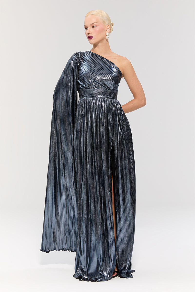 Elegant Nur Karaata Baglioni Sapphire Gown featuring flowing fabric and intricate detailing, perfect for formal occasions.