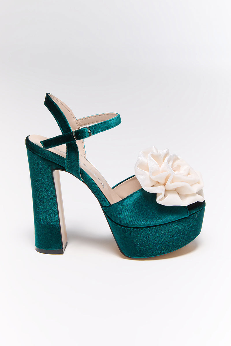 Nur Karaata Bloom Green Heels, stylish high-heeled shoes with vibrant green color, displayed on a white background.