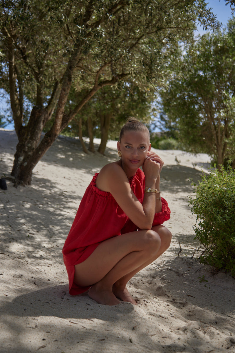 LUNA GOJI RED LINEN SHORTS - CULT MIA