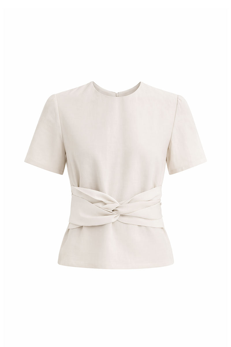 Off-white Maylé Vásquez Lunera Top featuring a stylish, lightweight design with a comfortable fit and elegant detailing.