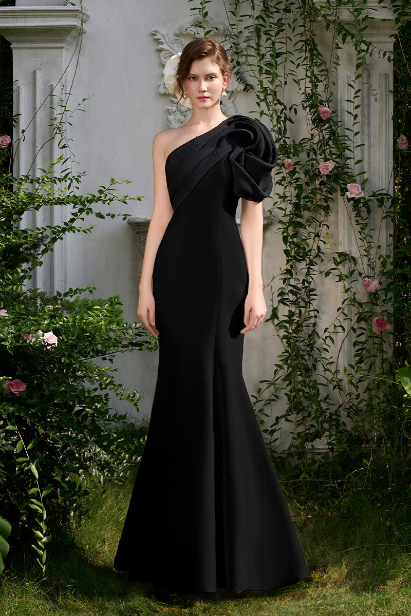 BLACK MERMAID EVENING GOWN WITH ONE SHOULDER AND DRAPED DETAIL - CULT MIA