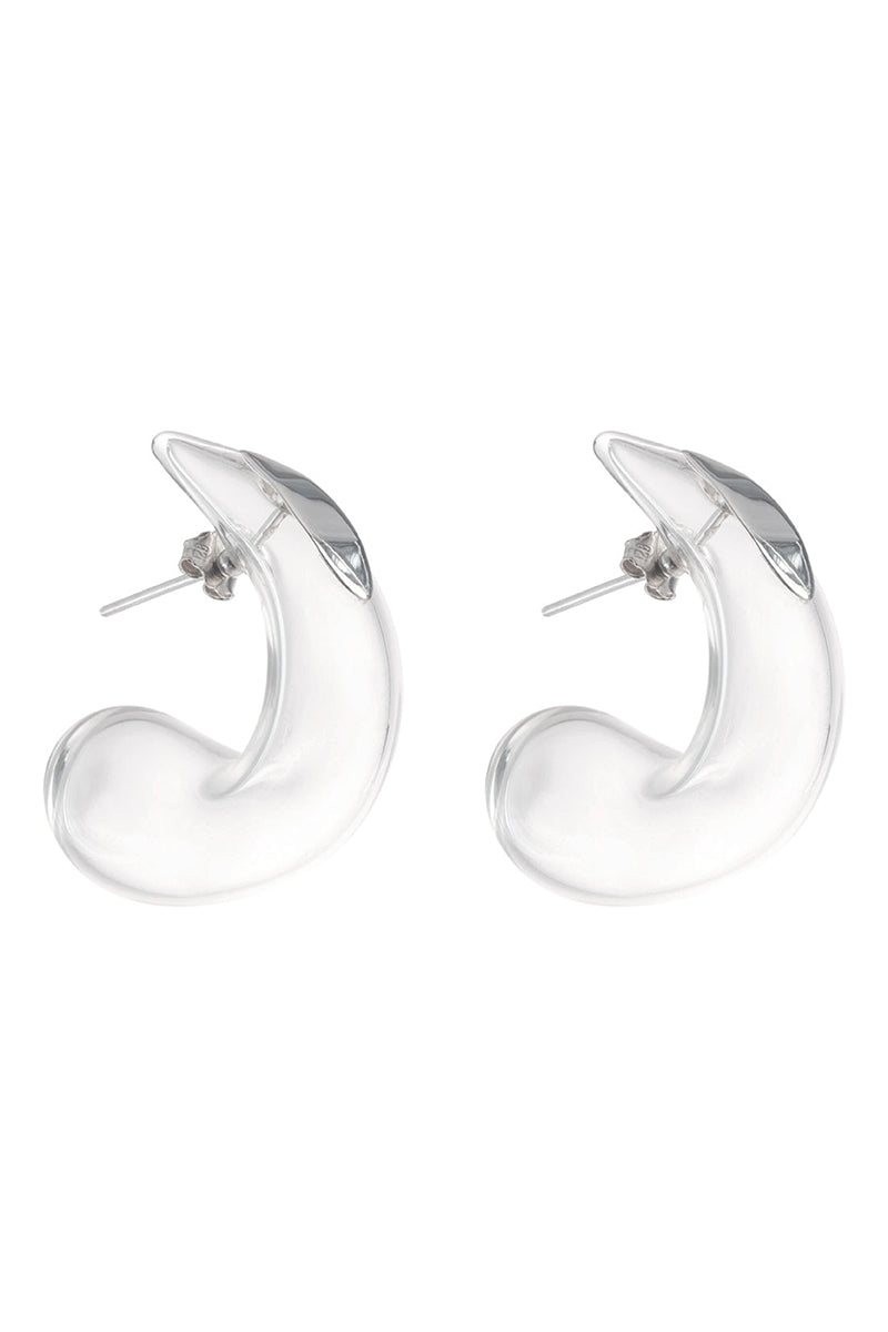 Medium drop glass earrings by MAZ Manuela Álvarez featuring clear, elegant glass design with a silver hook.