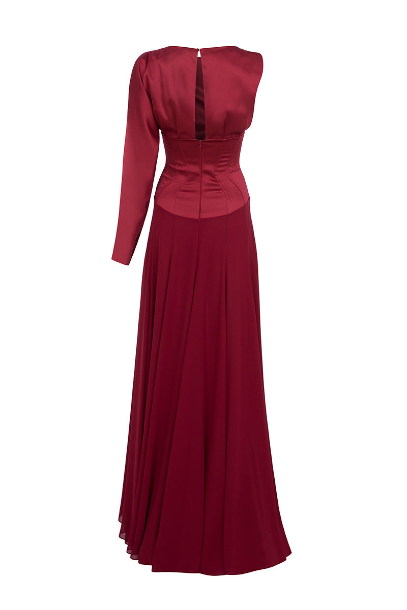Back view of MOON HAKAN YILDIRIM Melisa Burgundy Maxi Dress, flowing fabric and elegant design for stylish occasions