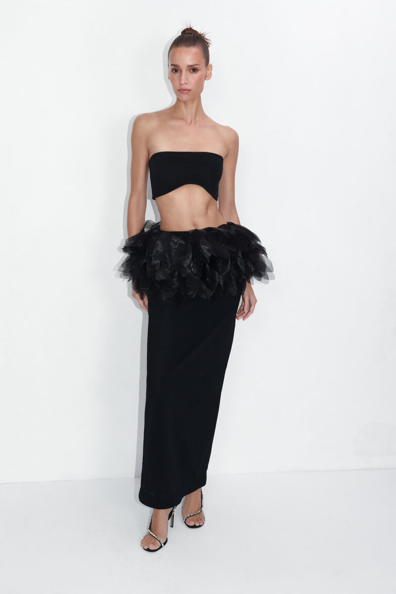 BANDEAU CROP TOP IN BLACK