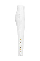 White Laura Escobar Lina pants displayed on a model, showcasing their relaxed fit and stylish design.