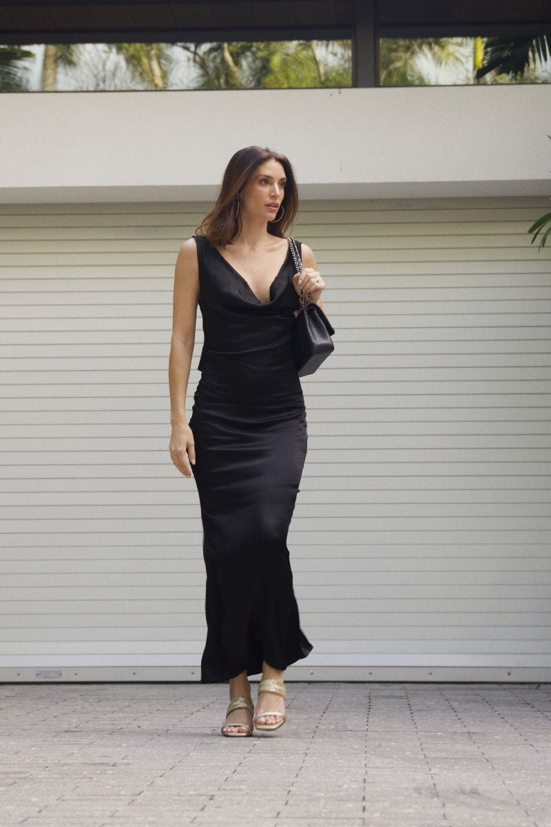 ALTA ETTA CRAFT gold sandals featuring stylish heels, open-toe design, and elegant straps, perfect for summer footwear.