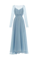 Monetre Cult Mia X Monetré Éther maxi dress in flowing fabric, featuring a stylish design and elegant length.