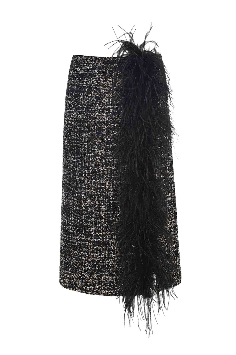 Black wool and feather midi skirt by Lalo, featuring a stylish design with feather accents and a sleek, elegant silhouette.