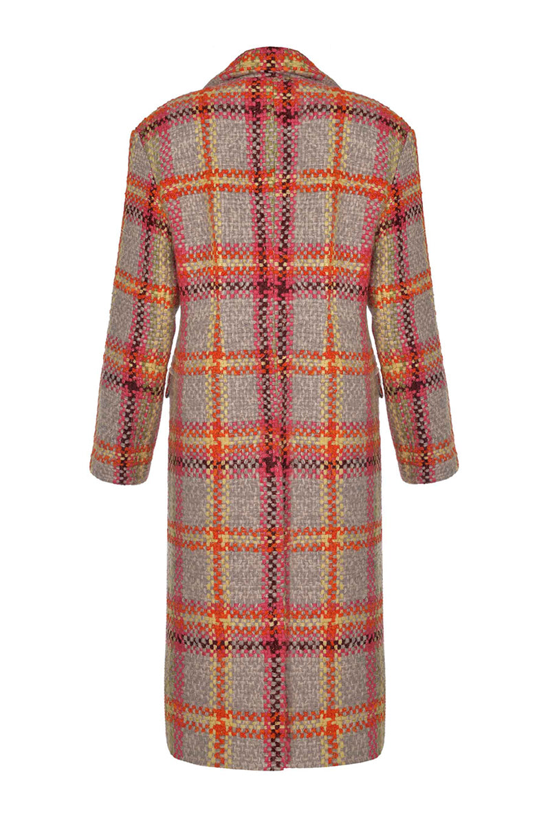 Lalo Mandarin Muse wool coat in classic design, featuring a tailored fit and soft fabric for elegant winter wear.