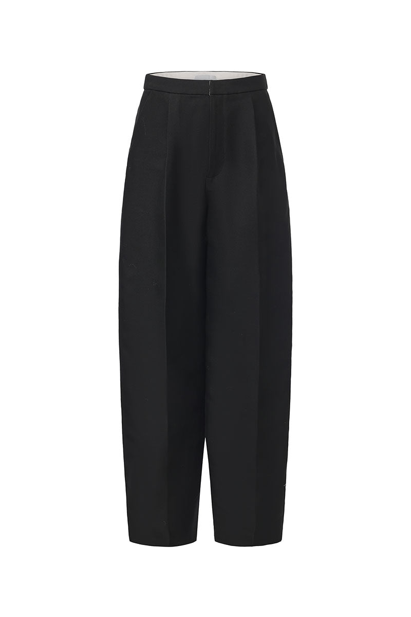 Chictopia ELODIE wide leg pleated trousers, stylish beige pants with a relaxed fit and high waist, displayed on a hanger.