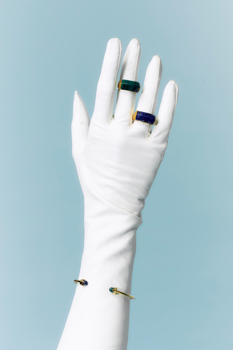 Maria Frering malachite tempo ring featuring a smooth, polished green malachite gemstone set in a sleek silver band.