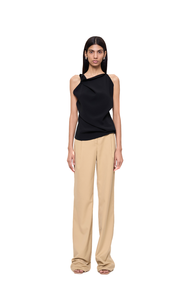Front view of URA Marta Top, a stylish casual top with a relaxed fit and soft fabric, perfect for everyday wear.
