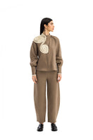 Maylé Vásquez Juntas Shirt showing a stylish button-up shirt with a collar and long sleeves in a casual design.