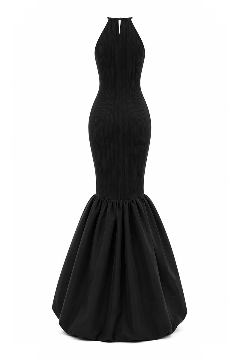 Elegant black Mencia gown by Maylé Vásquez featuring a flowing design and sophisticated silhouette.