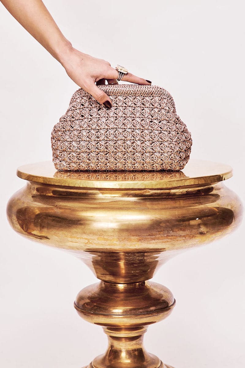 METALLIC POWDER PINK CROCHET LOU CLUTCH - CULT MIA