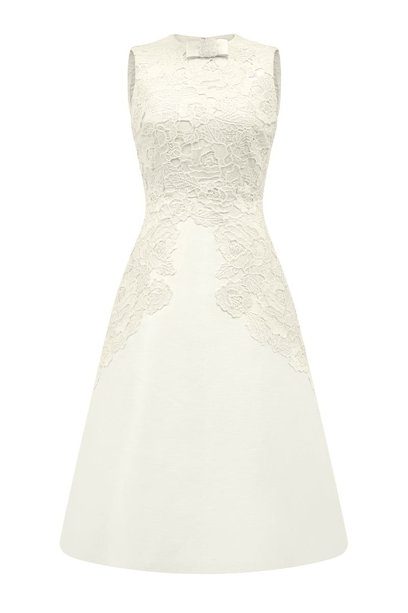 SLEVEVELESS KNEE LENGTH DRESS IN IVORY - CULT MIA