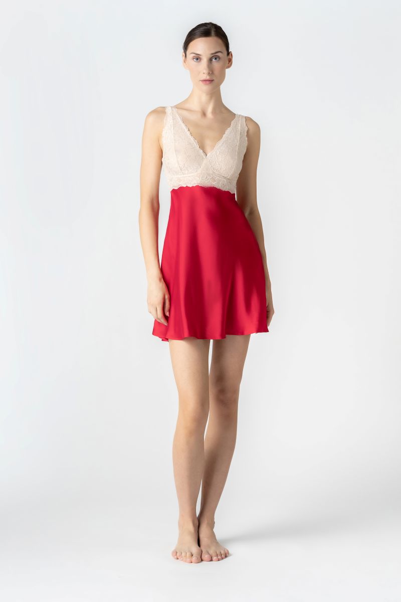 NK IMODE CULT MIA X Morgan bust support chemise in scarlet, front profile showing elegant nightgown with bust support and smooth fabric.