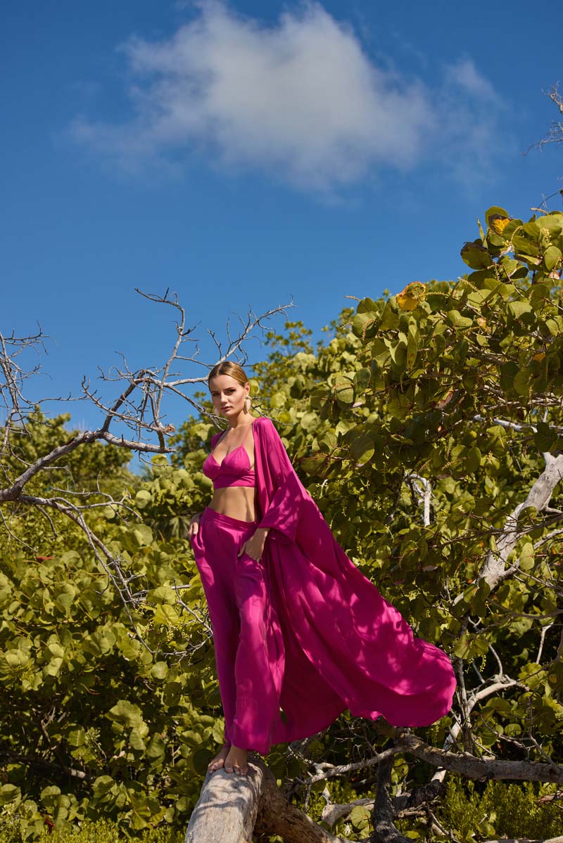 niLuu Begonvil kaftan robe with floral pattern, lightweight and comfortable for casual wear or lounging.
