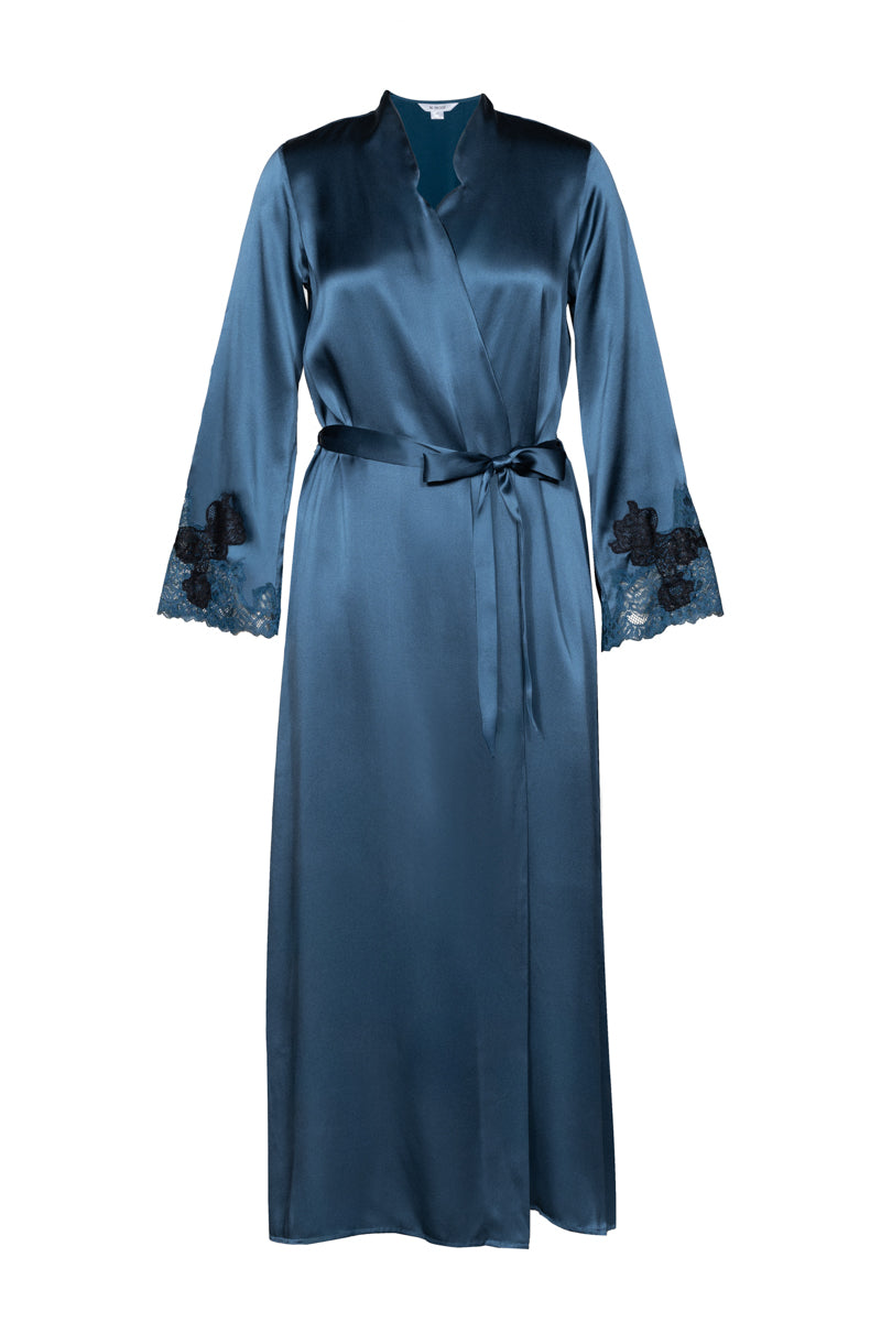 Elegant NK IMODE Mireille long silk robe in stardust fabric, flowing design with delicate details and luxurious texture.